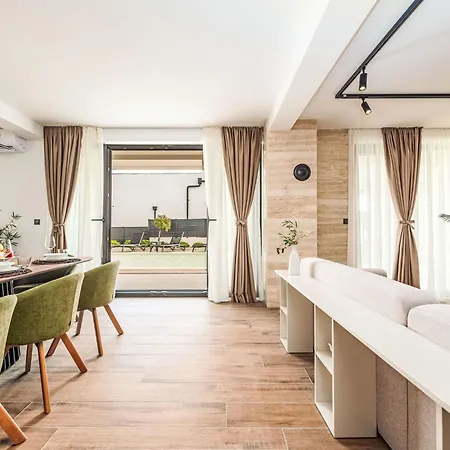 With Heated Pool By Interhome * Pridraga